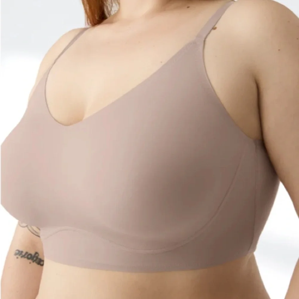 True & Co True Body Lift Triangle Adjustable Strap Bra Size S Mink Neutral Comfy